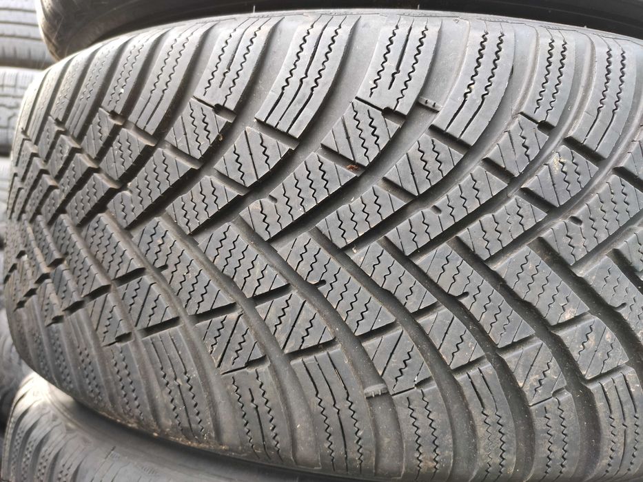 4бр Зимни гуми 225 55 17 - Hankook