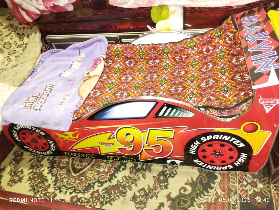 Детские крават сотилади холати яхши.