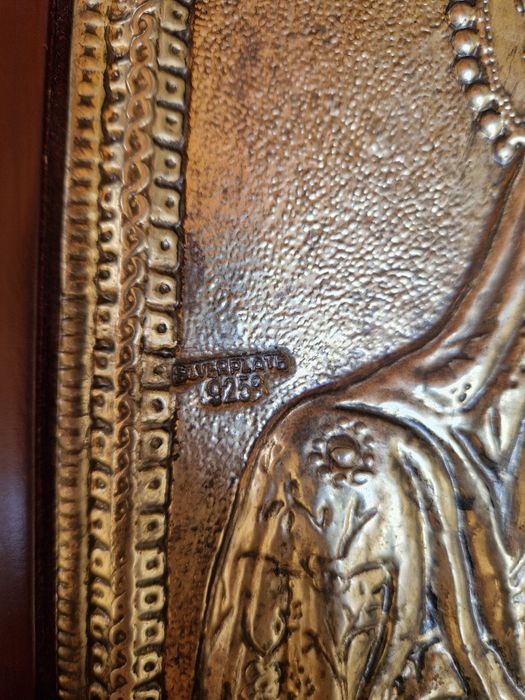 Чудесна голяма антикварна сребърна икона със сертификат