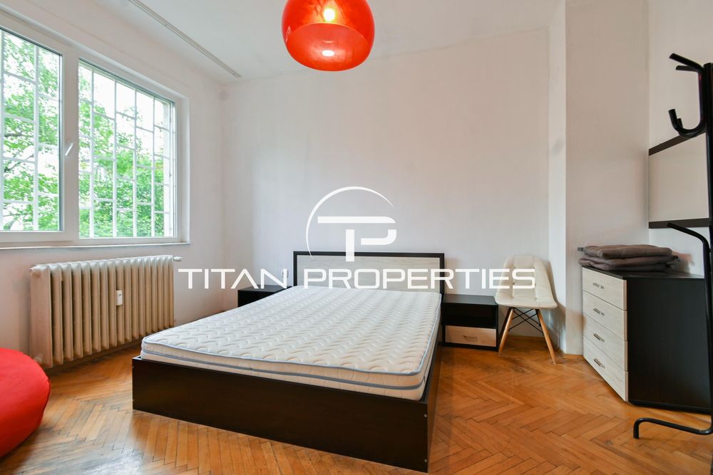 Тристаен, под наем, Център-ЦУМ