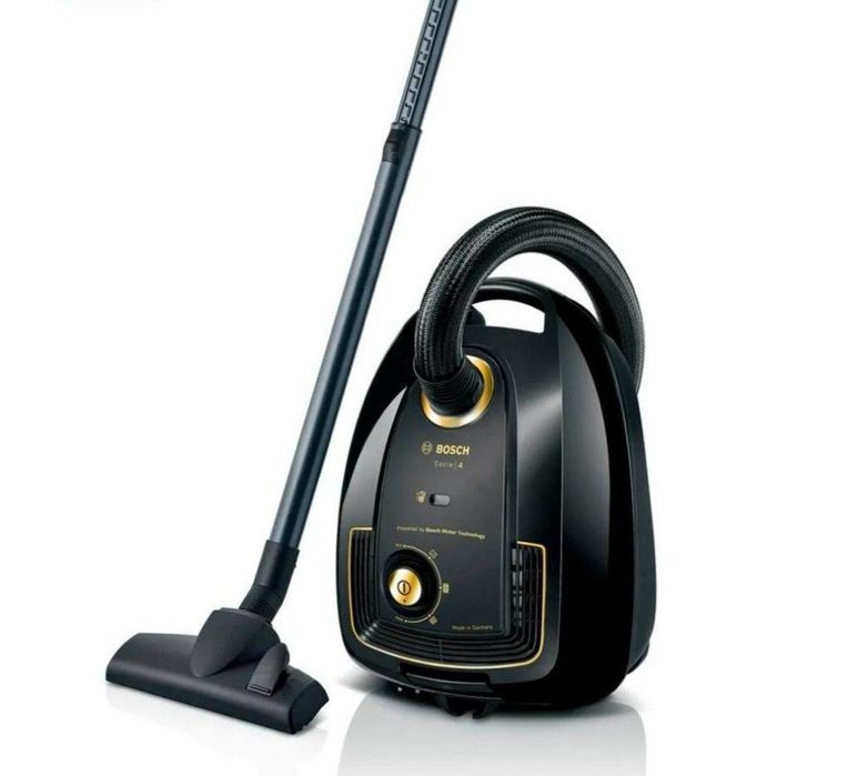 Серия 4 Пылесос с пылесборником Черный Bosch BGL38GOLD