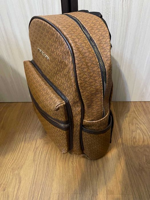 Дамска раница Michael Kors