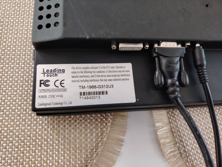 Monitor Leadingtouch 19"