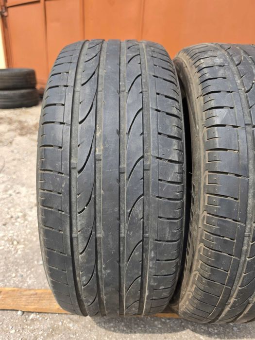 2 бр. летни гуми 235/50/18 Bridgestone AO DOT 2118 4,5 mm
