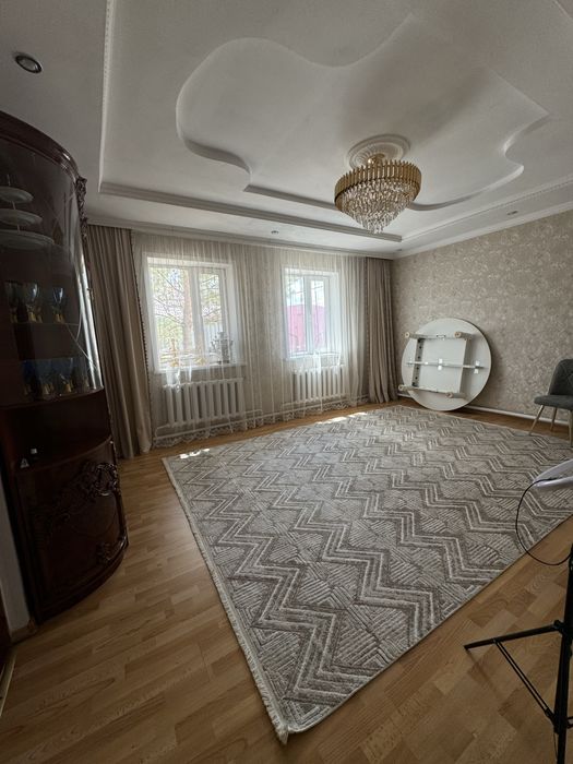 Продается 4 ех комнатная дом