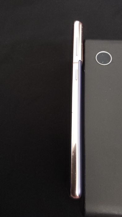 Samsung Galaxy S21– НОВА БАТЕРИЯ Samsung Сервиз, Отличен Дисплей