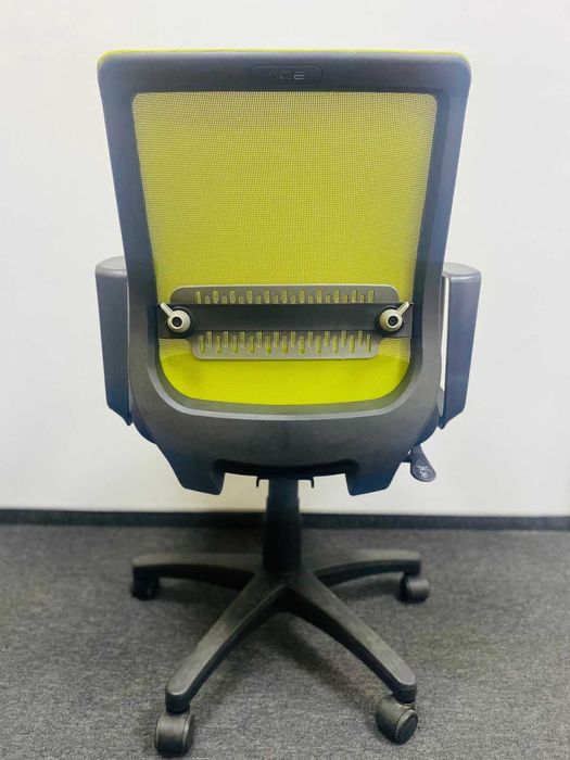 Кресло АСЕ 200 green mesh