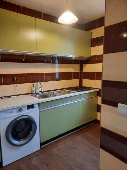 Garsoniera  32 m2  etajul 1 bloc de caramida