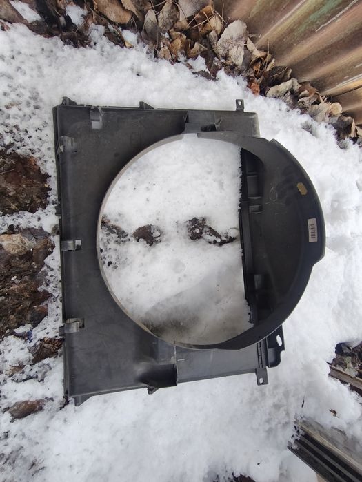 БМВ  Е 39 диффузор м54, 52