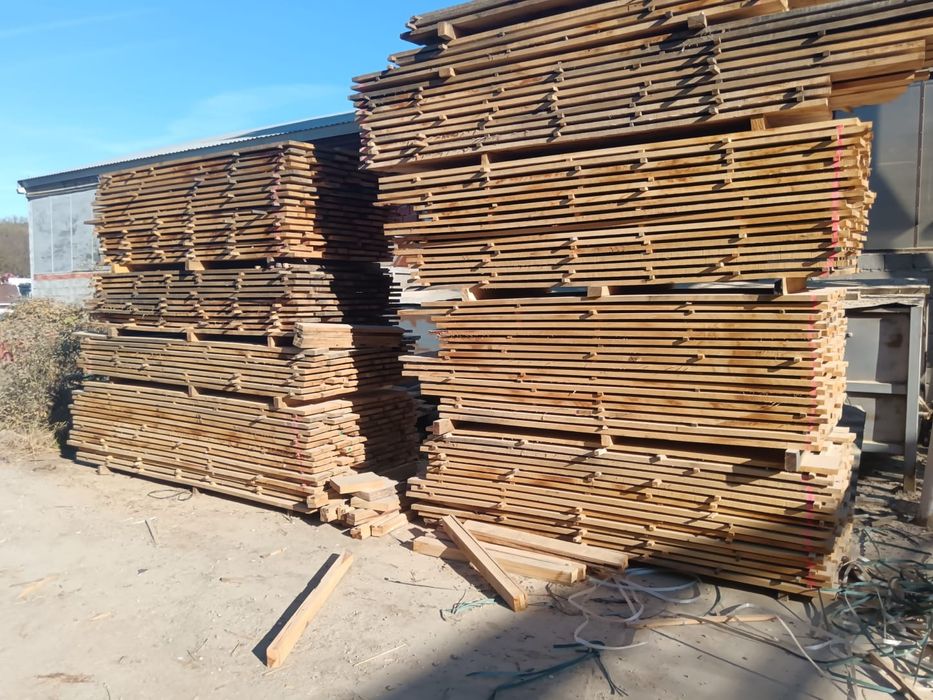 Vand cherestea de stejar tivita si uscata