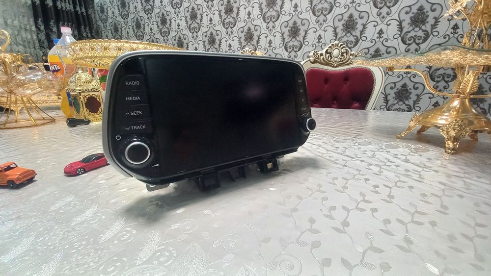 Android manitor hyunday