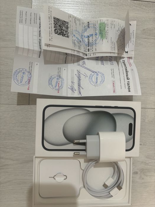 Срочно продам iPHONE 15