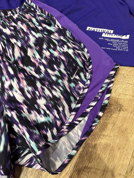 Лилав сет Nike и HM -S размер