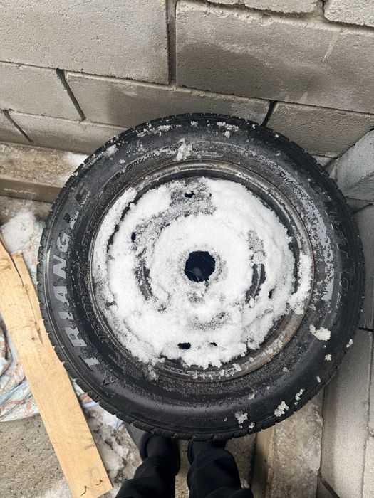 Диск с резиной в отличном стостянии