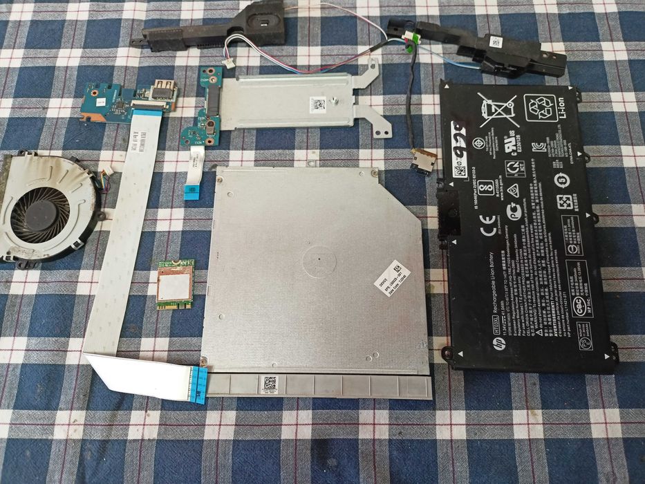 Elemente HP 250-G7 255-G7 15-DB 15-DA DA0xxx DB0xxx