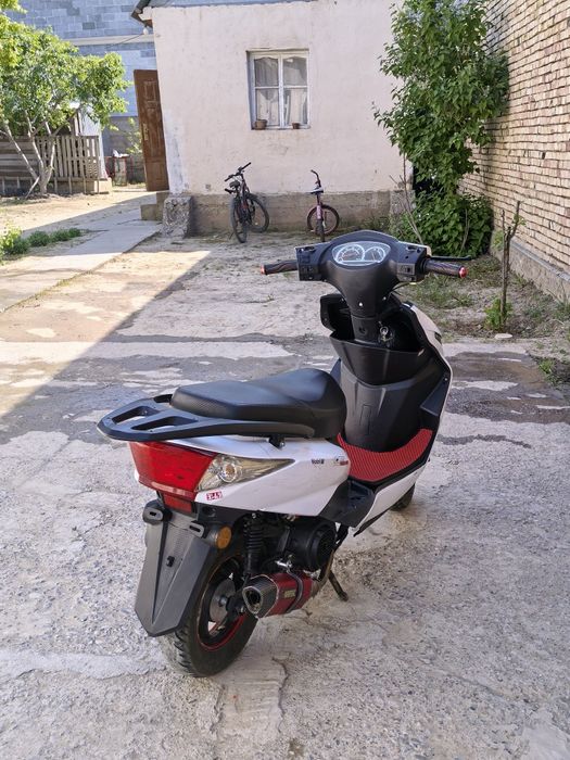 Мопед 165куб М8 док есть