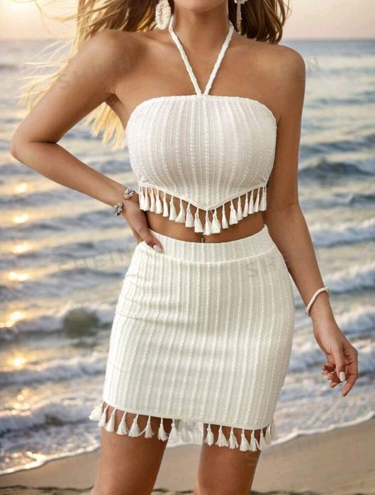 Дамски летен аутфит две части: горно и долно, цвят бежово