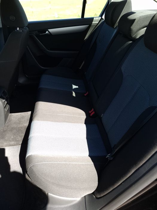 Volkswagen Passat  1.6 tdi Bluemotion