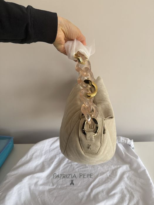 Patrizia Pepe чанта естествен велур нова