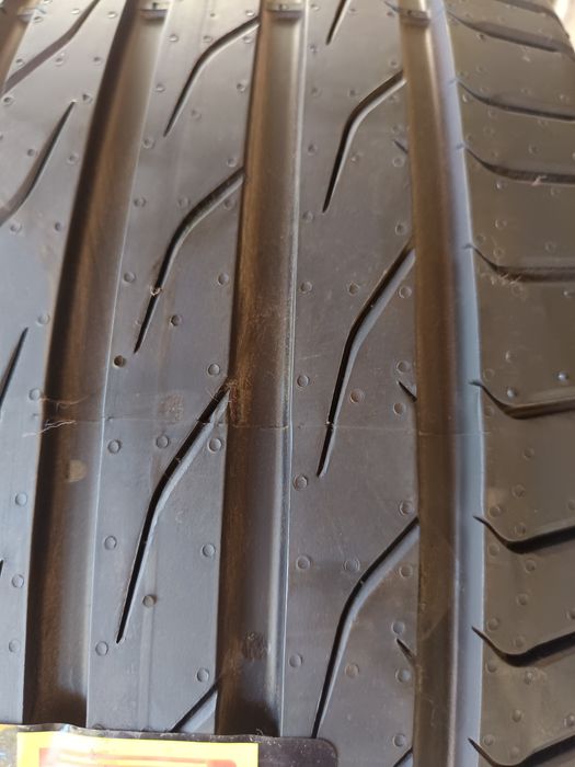 Нови летни гуми 235/55/19цола 'PIRELLi,'