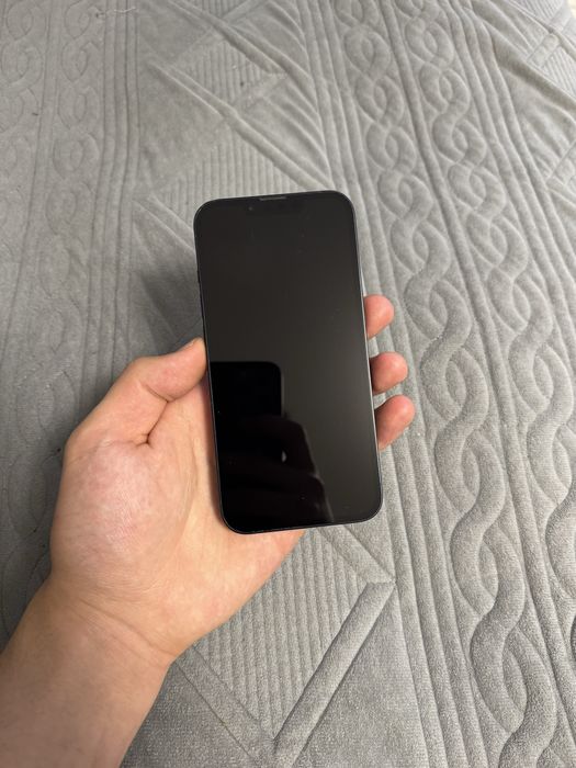 iPhone 13 128гб АКБ 87%