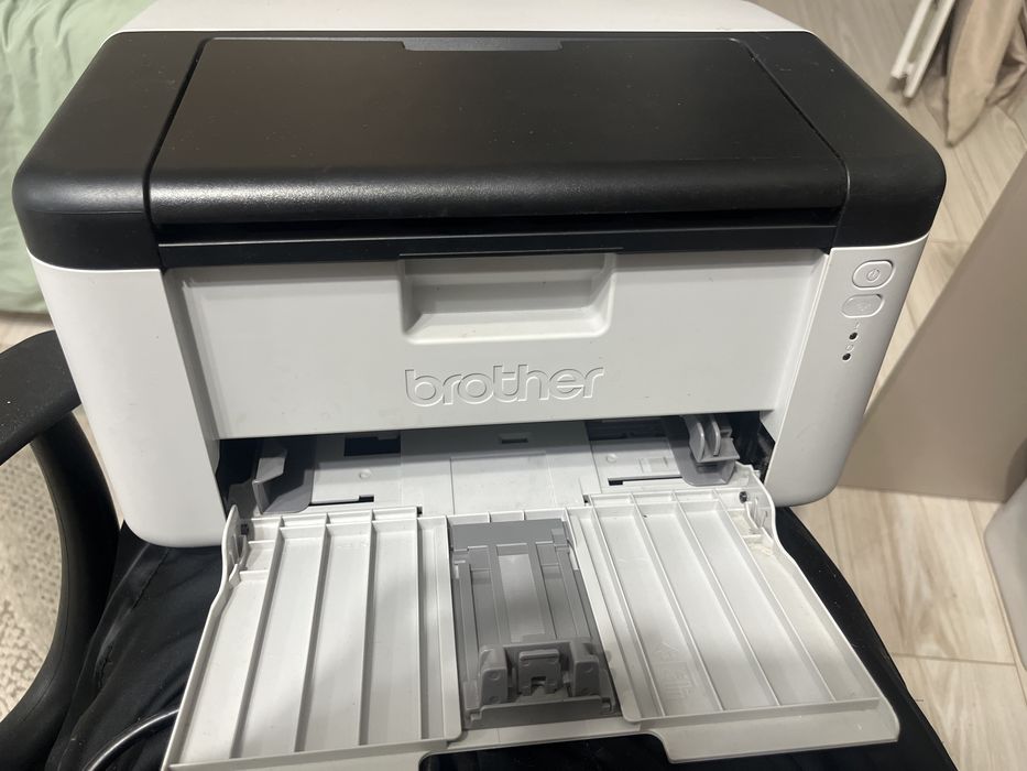 Принтер brother HL-1223WR