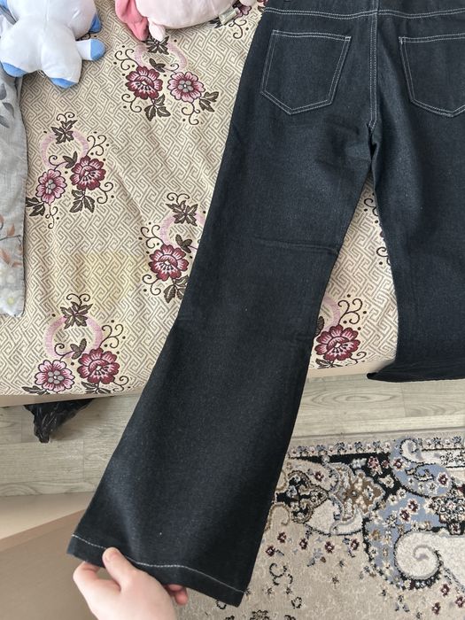 джинсы черные клеш