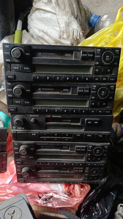 Магнитофоны на Фольксваген.