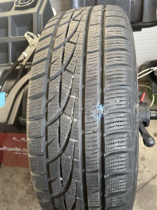 Anvelope iarna HANKOOK 215/65 R16