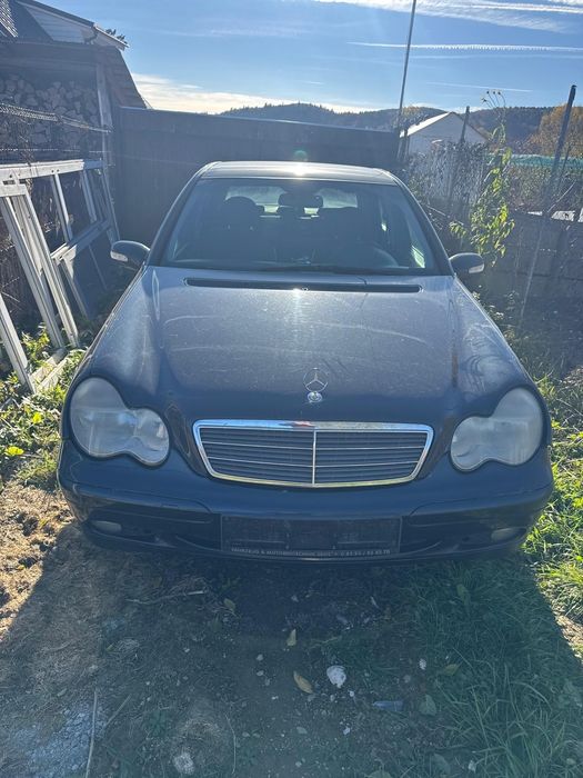 Mercedes Benz C Class Cdi 200 w203 2.2 diesel Avariat