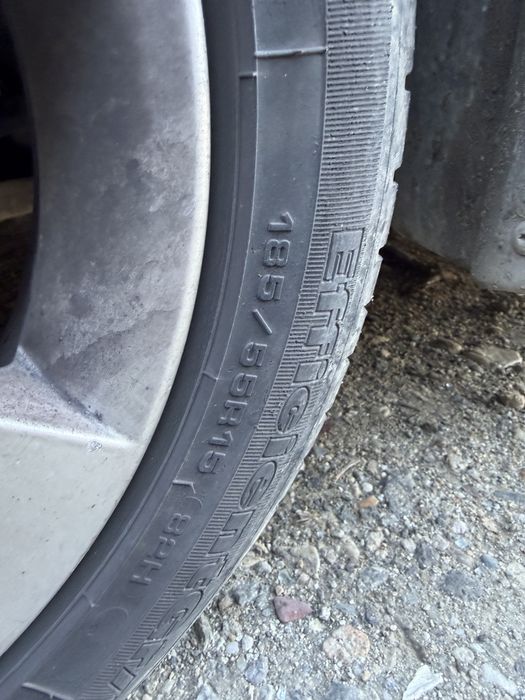 PIRELLI 245/45/18