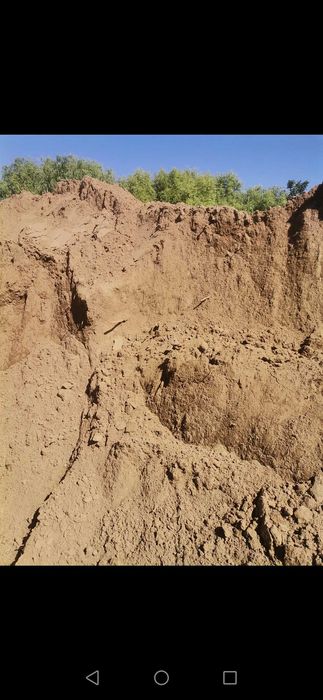 Pamant galben nisipos calitatea 1