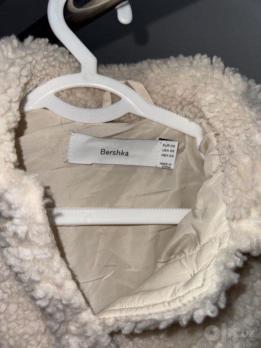 Шуба женская Bershka