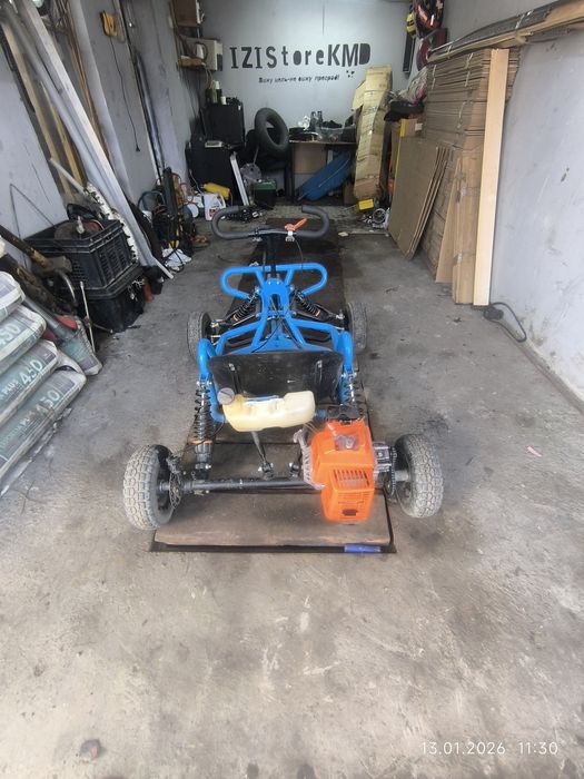 Продам бензиновый картинг 85куб