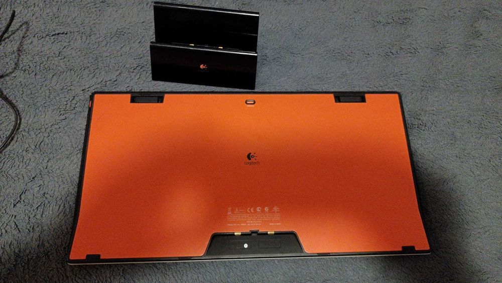 Logitech DiNovo Edge – Tastatură Bluetooth  Premium