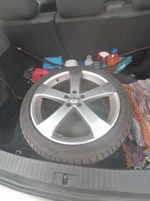 4бр. Гуми с джанти 225/40R18