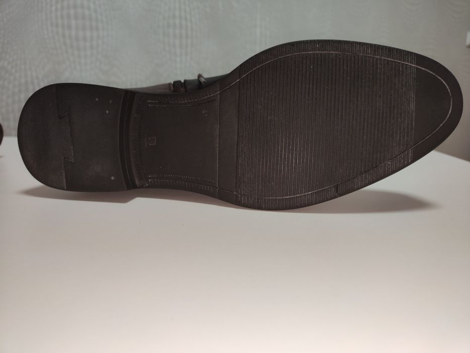 Мужские ботинки размер 41, новые!