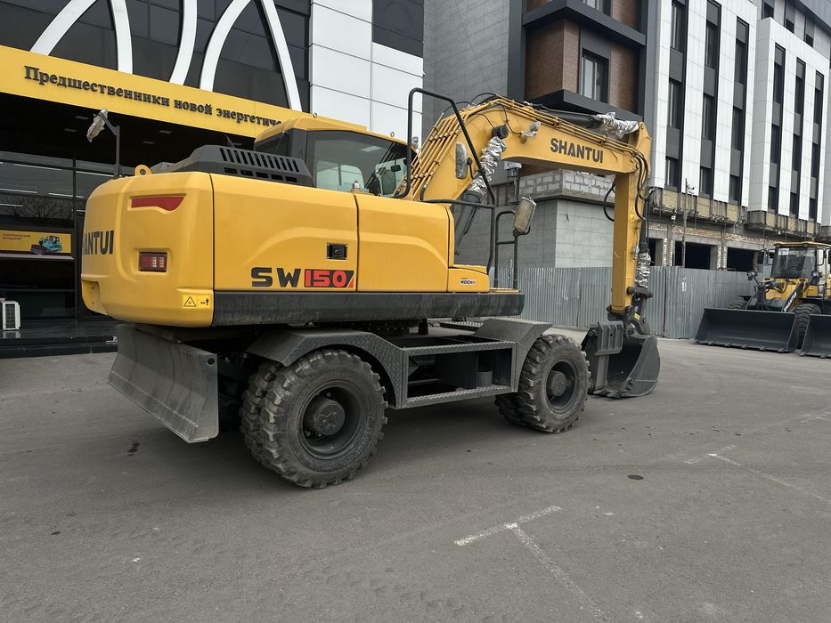 Экскаватор SHANTUI SW150 0.6 Куб