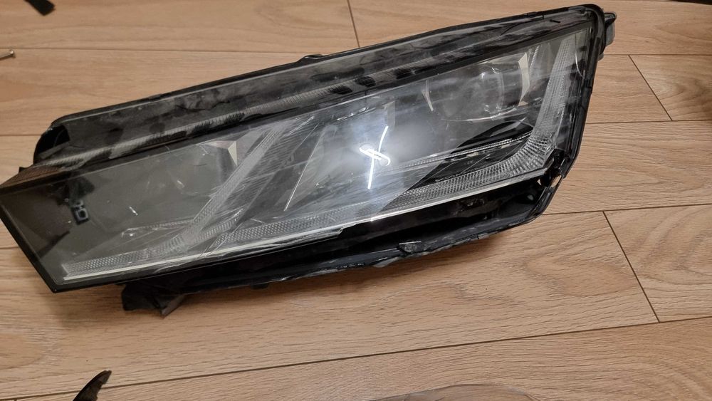 Фар skoda octavia iv шкода октавия 4 led лед ляв