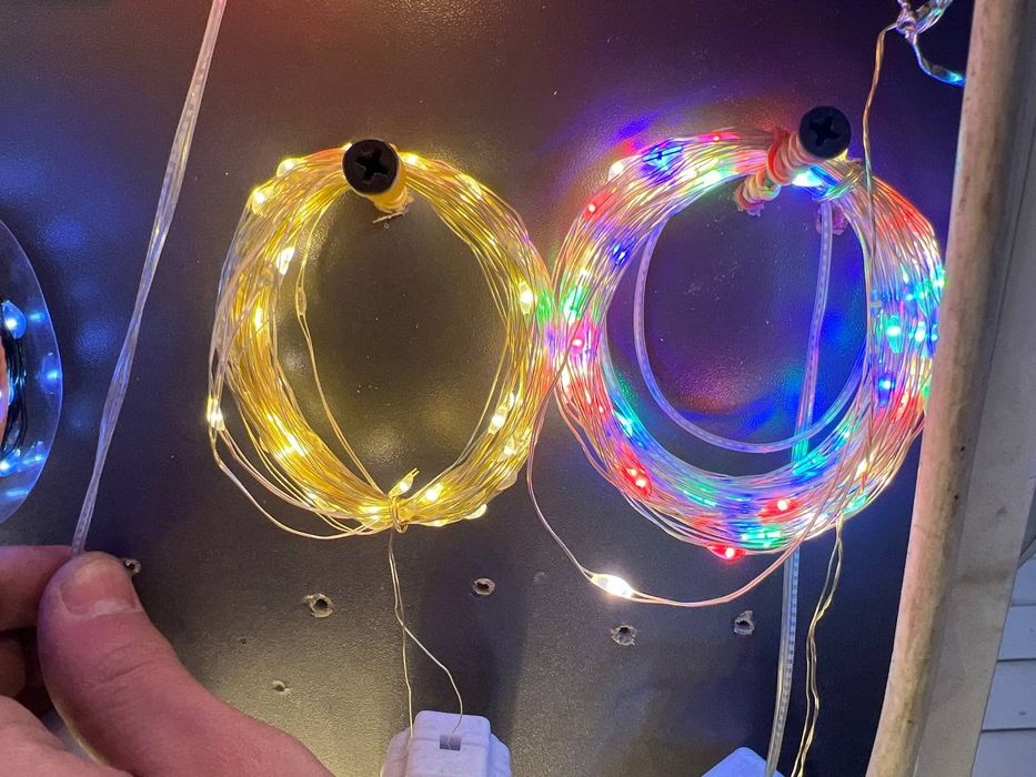 Rossa archa uylar kuchalarni bezatish uchun