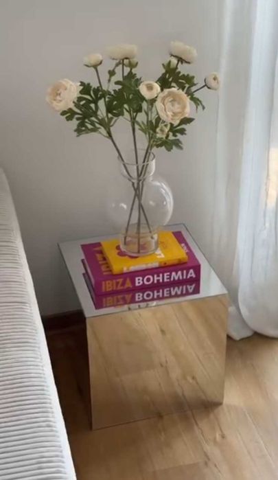 Masuța auxiliara Oglinda