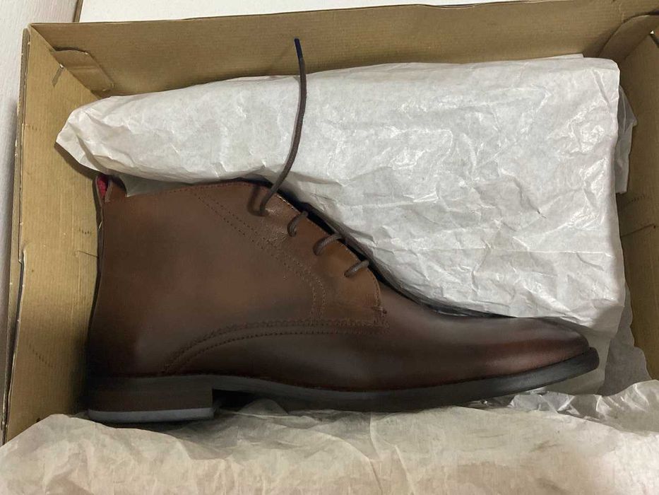 Ботинки мужские кожаные TOMMY HILFIGER (Португалия) размер 42. Новые.