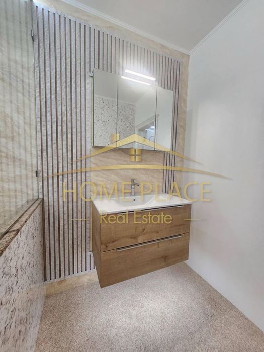 Продава се Тристаен апартамент в Варна, Левски - 107 кв.м за 2412 €/кв.м - Снимка #12