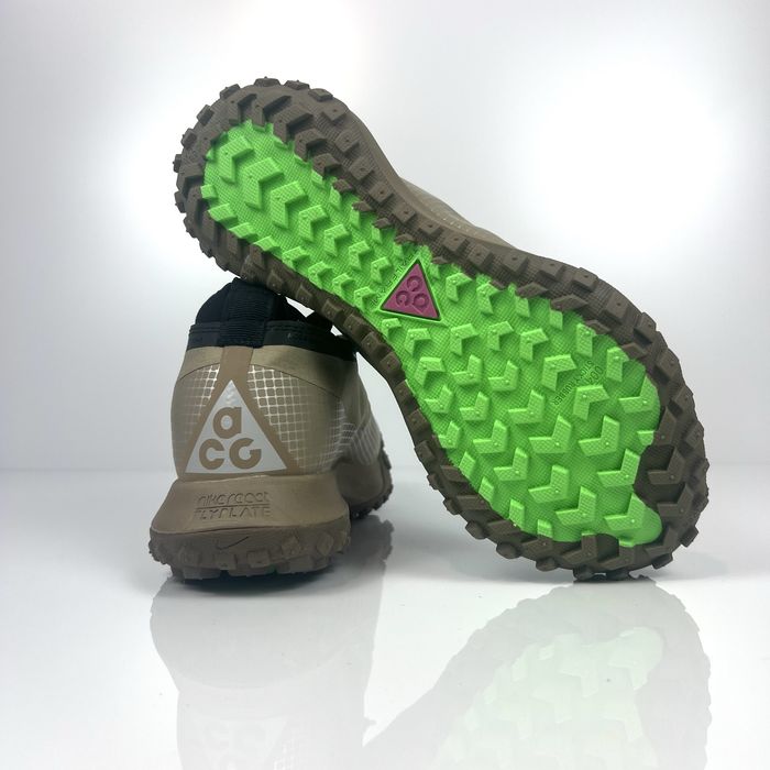 Nike ACG Mountain Fly Core Tex Khaki |Размери 40,41,42 | Нови