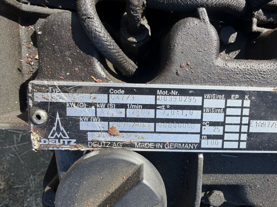 Двигател Deutz F4L1011 42 kW 57 к.с. дизел