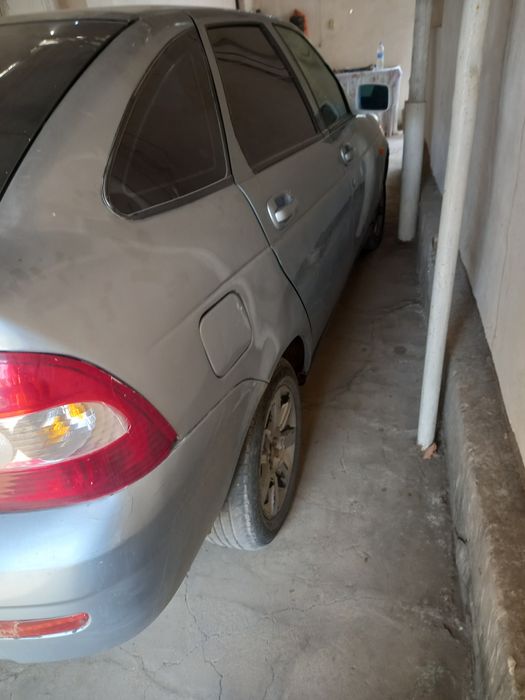 Lada Priora sotiladi sostayanisi nastroenesi yaxshi moshincha