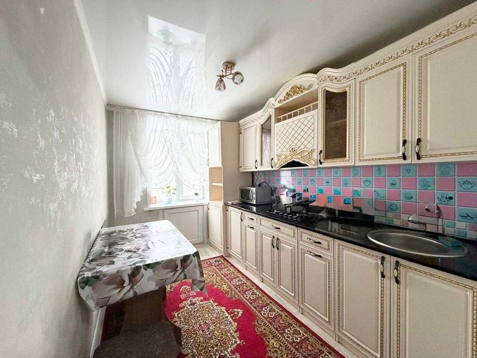 Продам 2 комнатную в Центре!