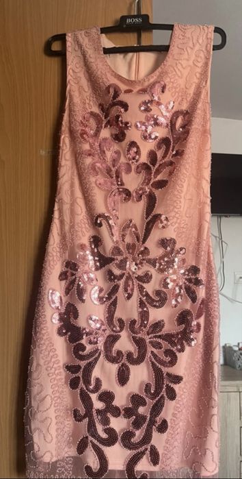 Rochie paiete, model deosebit!