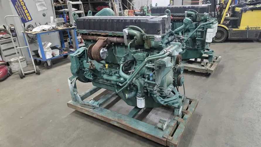 Motor Volvo D12C – 309–368 kW / 1800–1900 rpm – compatibil Volvo FH12, FM12, excavatoare Volvo