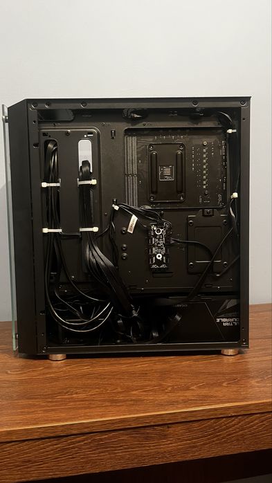 Custom Gaming PC la comanda curatare optimizare reparatii calculator